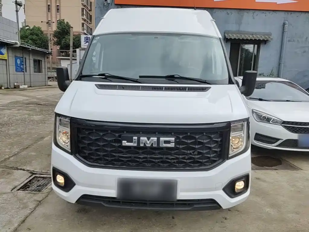 JMC JMC Fushun — миниатюра 3