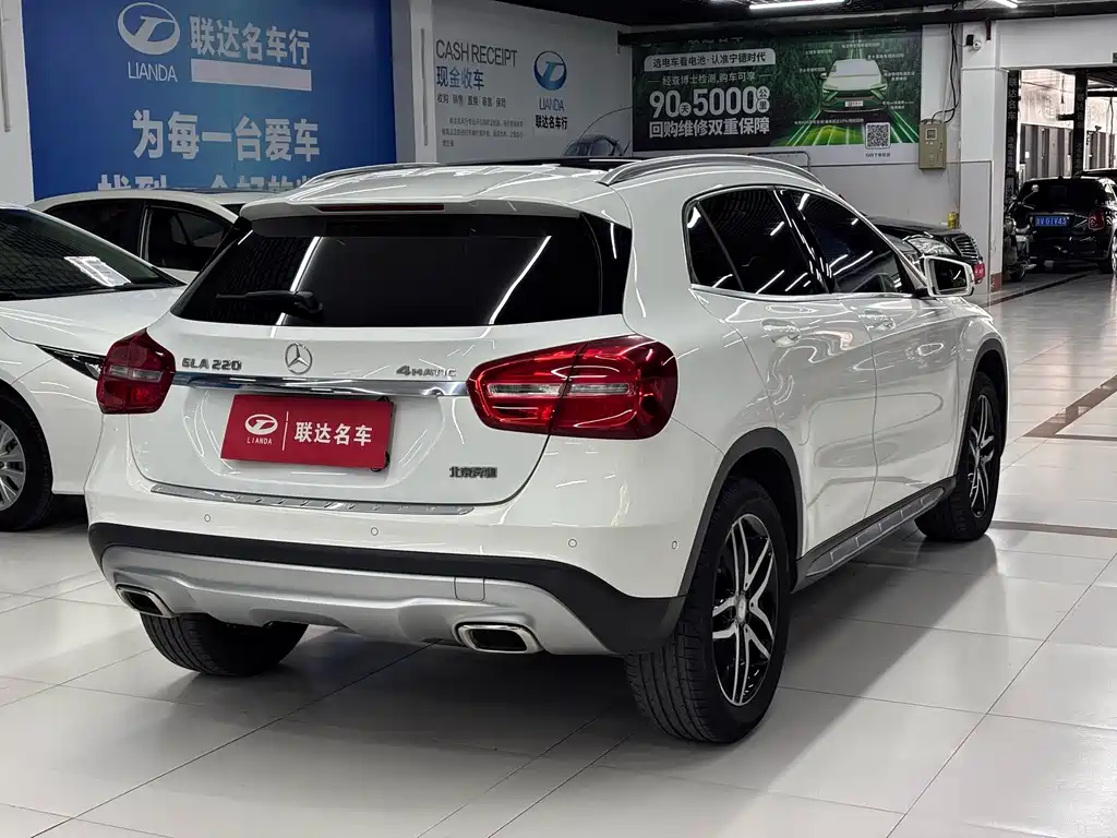 Mercedes-Benz GLA — миниатюра 3
