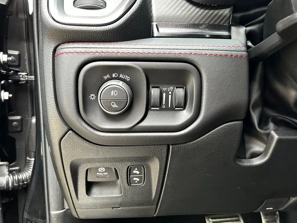 Ram Trucks 2023 6.2T
