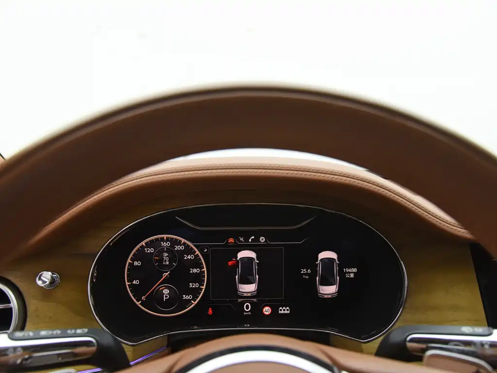 Bentley Flying Spur — миниатюра 6