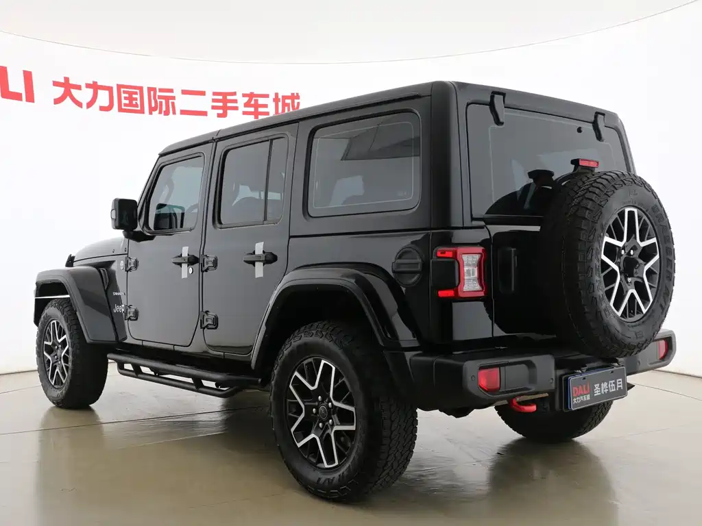 Jeep Wrangler — миниатюра 14