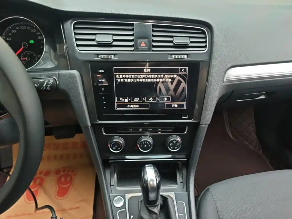Volkswagen Golf — миниатюра 13