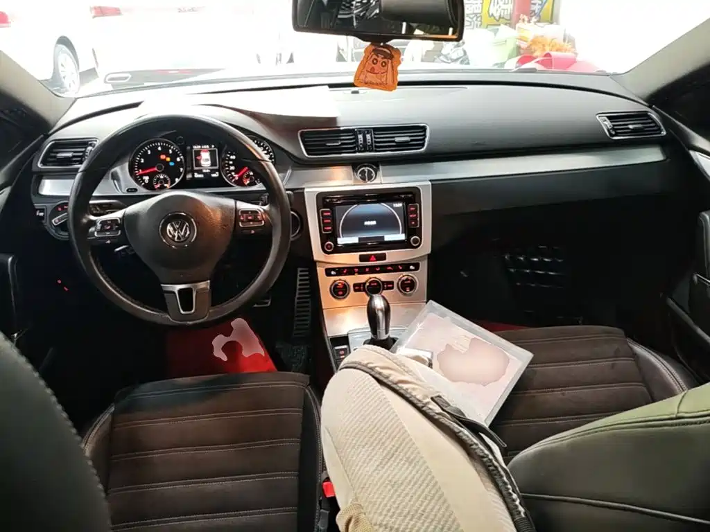 Volkswagen CC — миниатюра 10