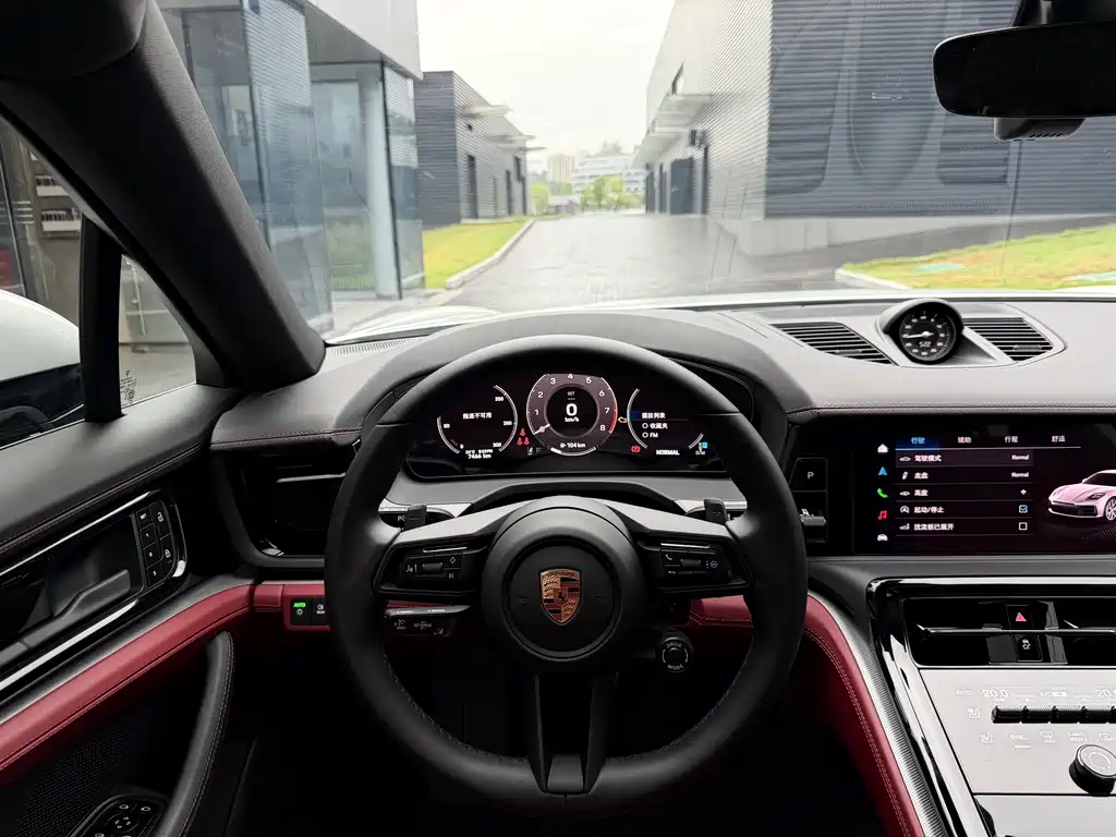 Porsche Panamera — миниатюра 8