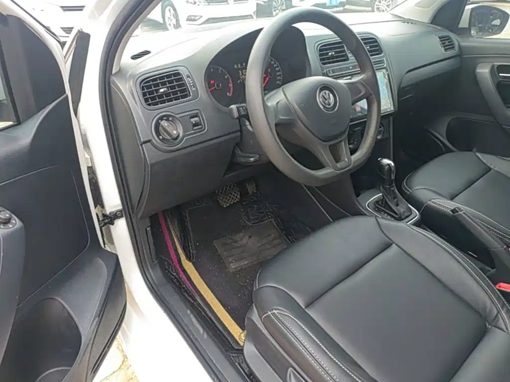 Volkswagen Polo — миниатюра 16