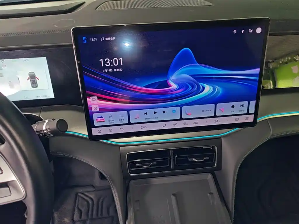 BYD L DM-i — миниатюра 13