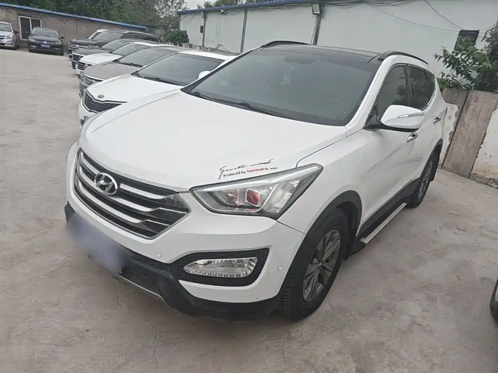 Hyundai Santa Fe 2015