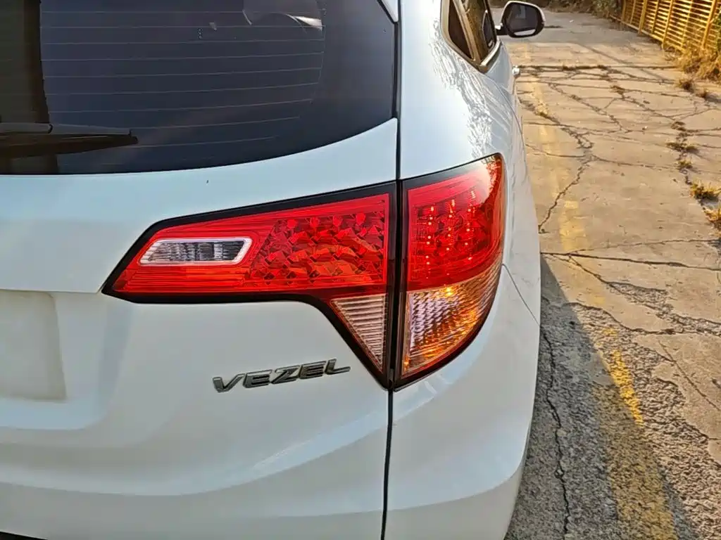 Honda Vezel — миниатюра 8