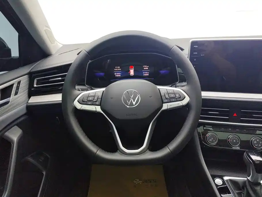 Volkswagen Sagitar — миниатюра 15