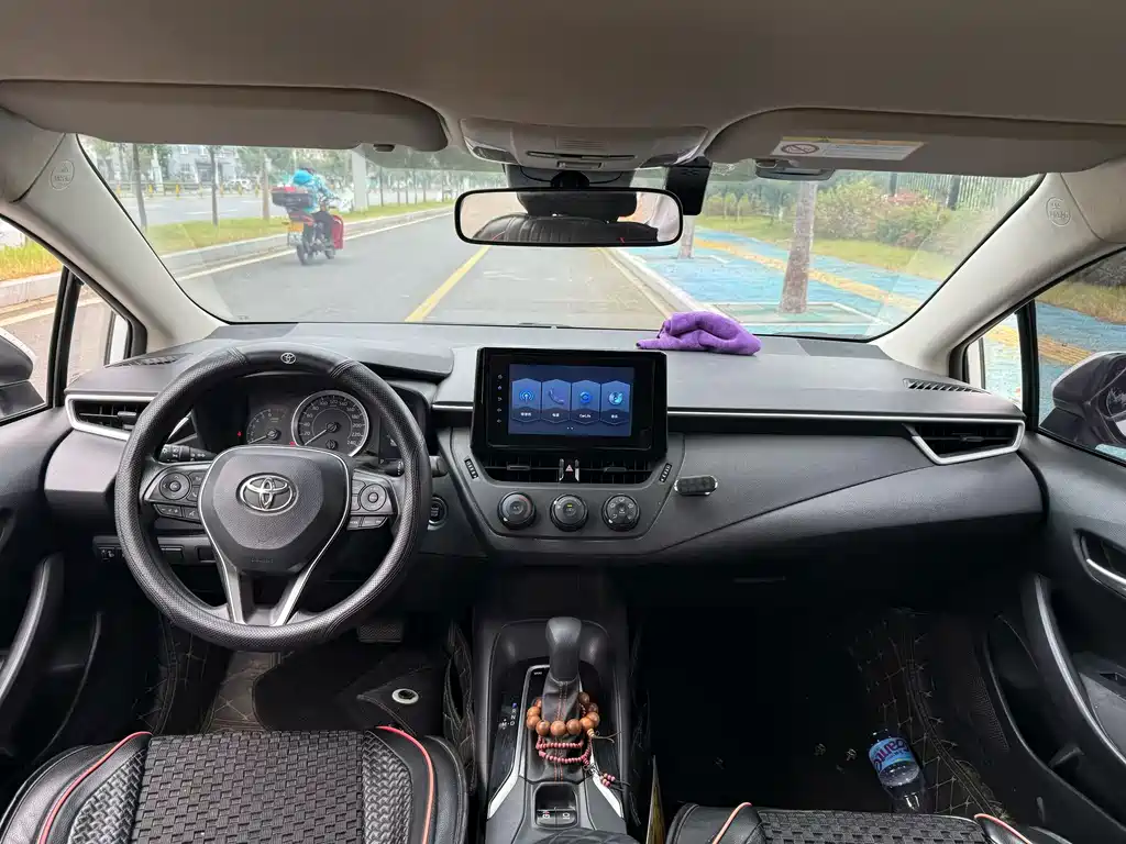 Toyota Corolla — миниатюра 6