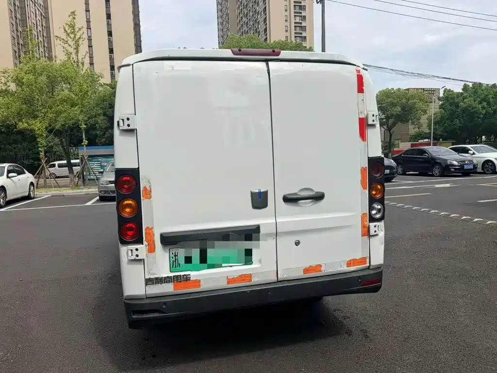 Farizon V 2022 V6E Premium 38.7kWh