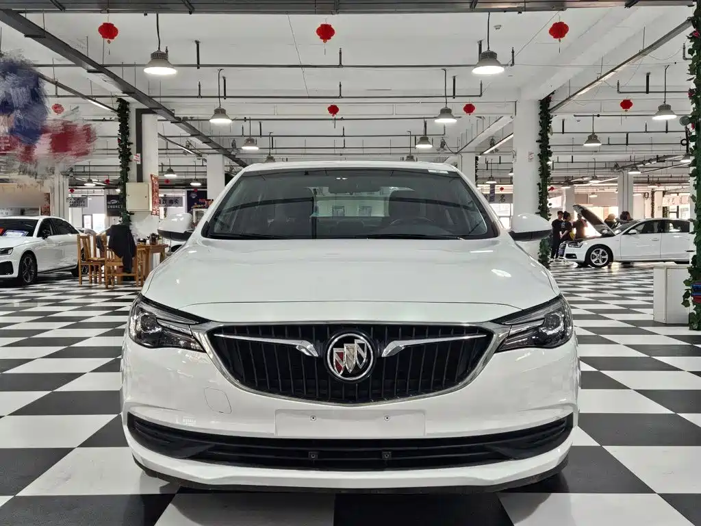 Buick Excelle — миниатюра 7