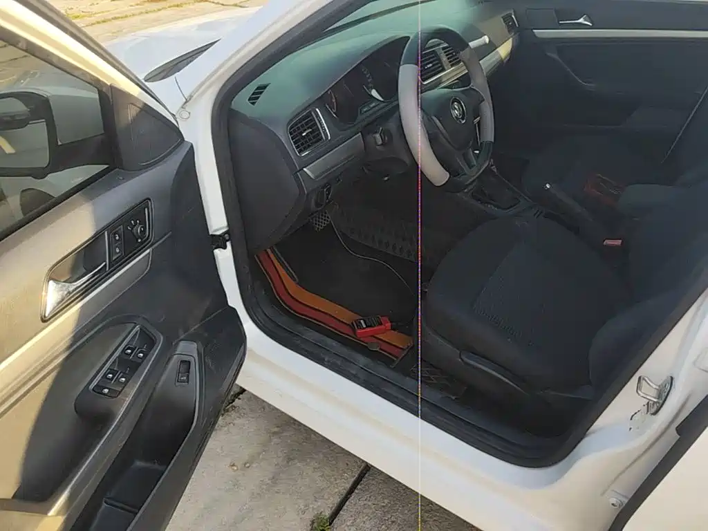 Volkswagen Lavida — миниатюра 16