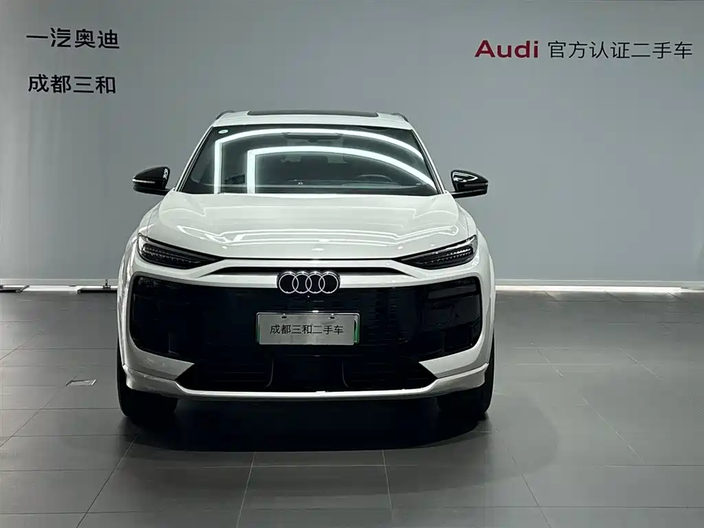 Audi Q6L e-tron — миниатюра 2