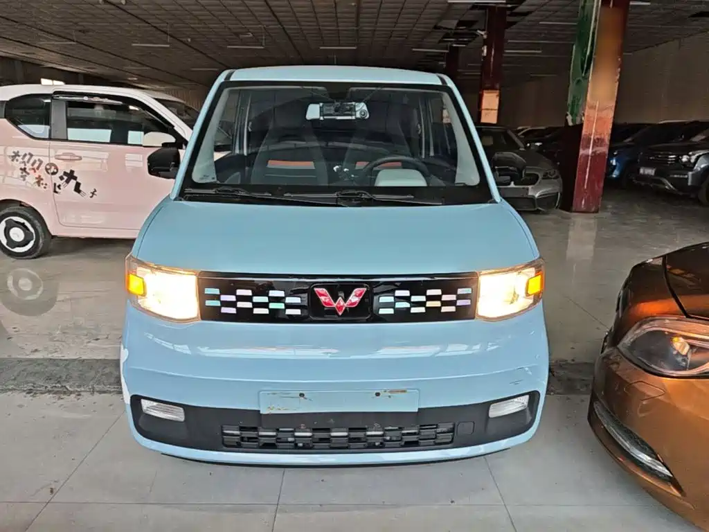 Wuling MINIEV — миниатюра 3