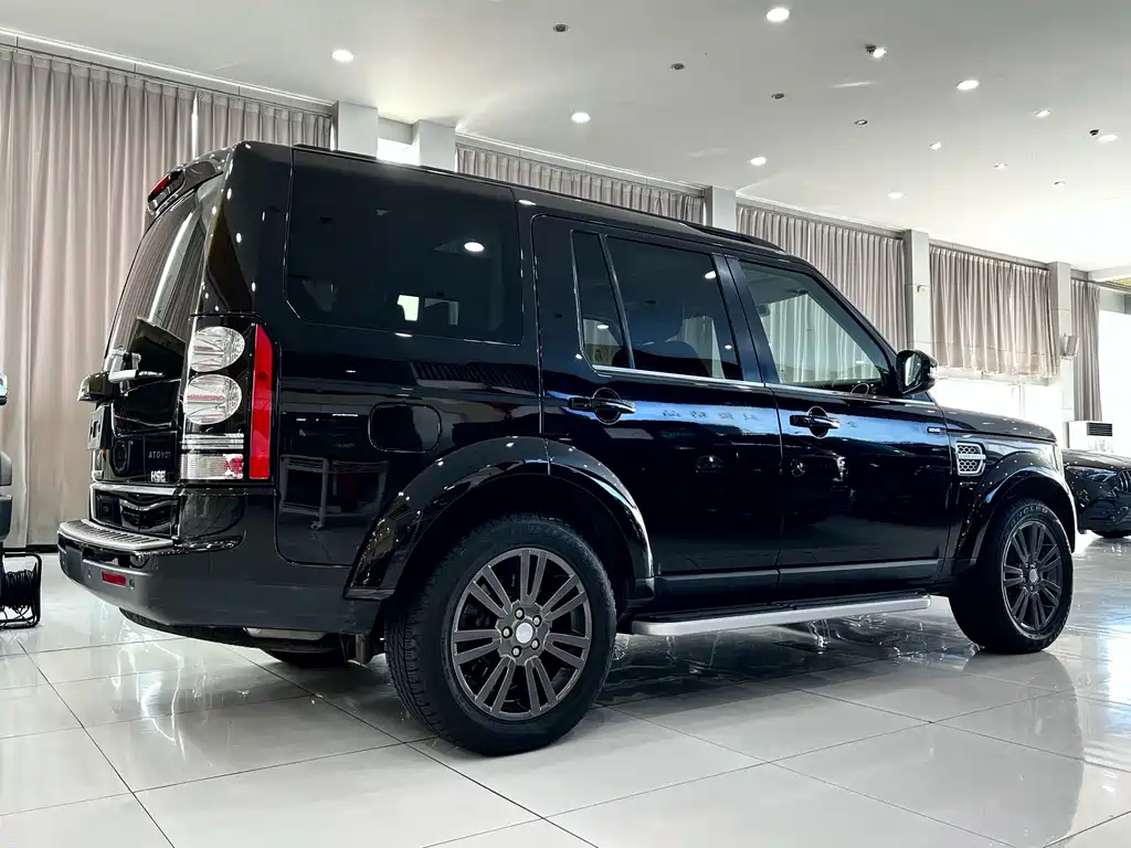 Land Rover Discovery — миниатюра 4