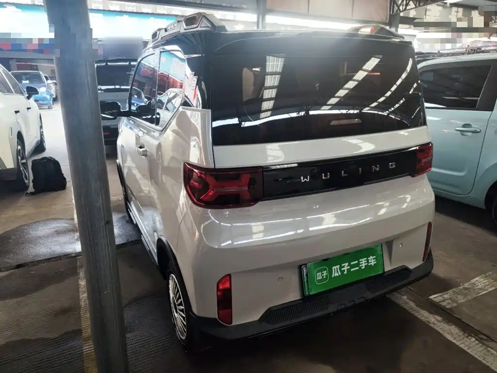 Wuling MINIEV — миниатюра 5