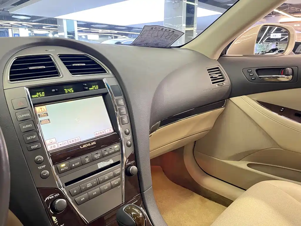 Lexus ES — миниатюра 19