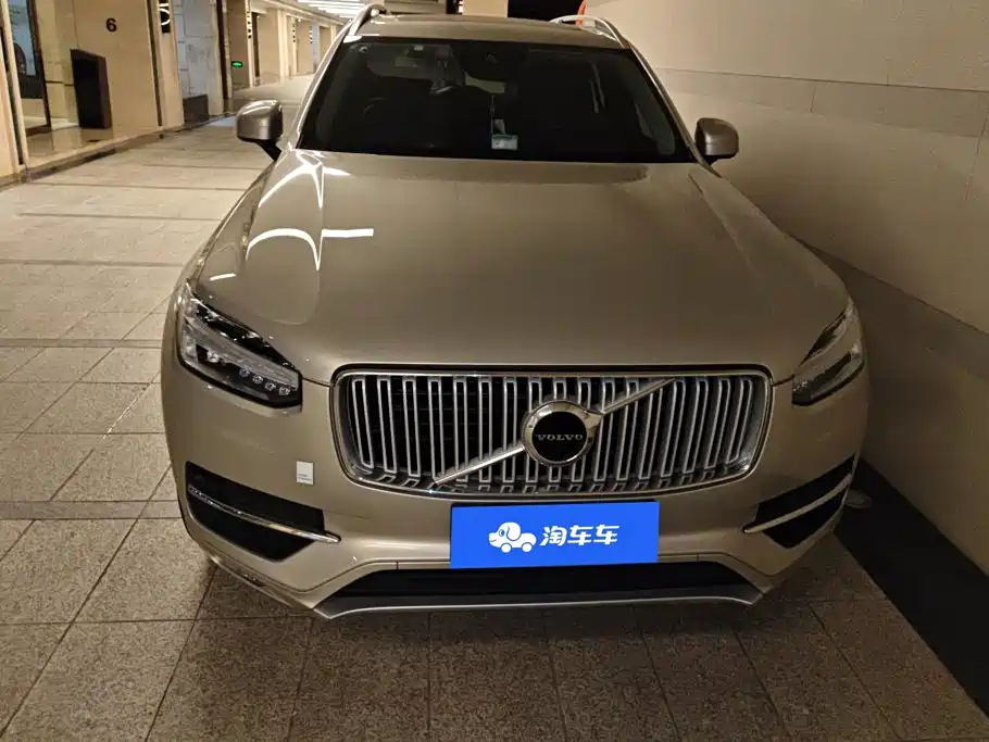 Volvo XC90 — миниатюра 2