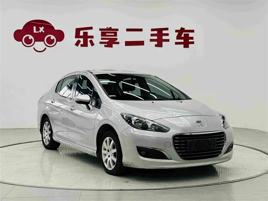 Peugeot 308 — миниатюра 7
