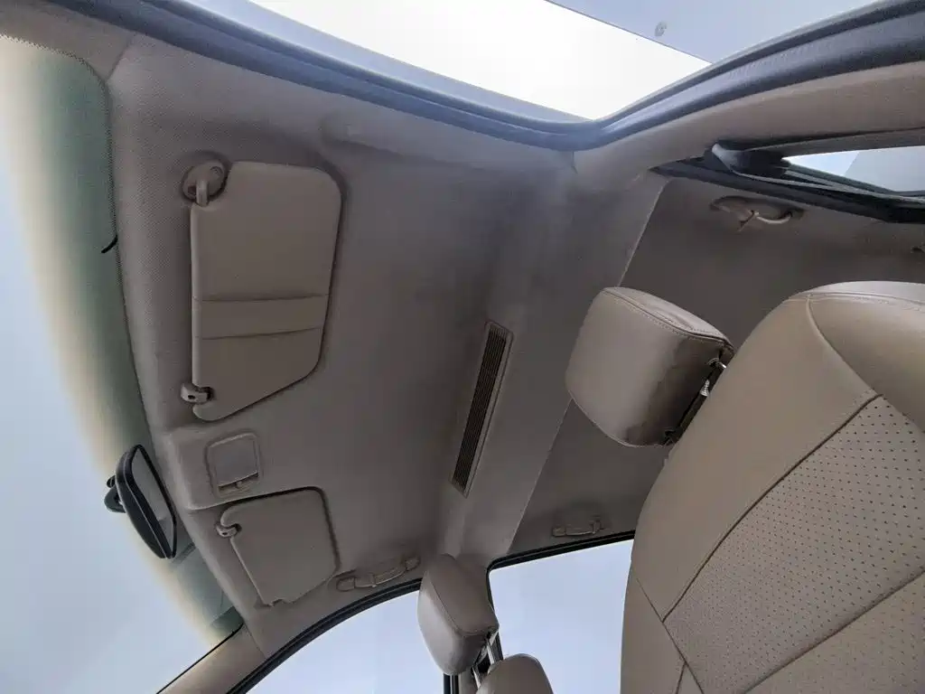 Wuling Hongguang — миниатюра 14