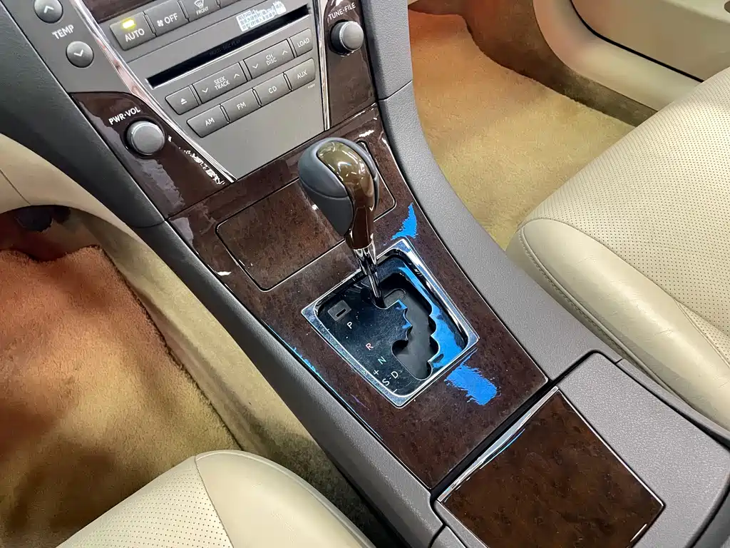 Lexus ES — миниатюра 23