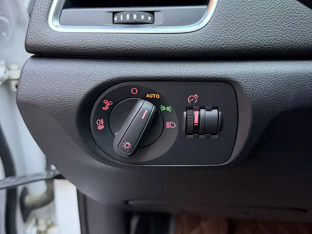 Audi Q3 — миниатюра 12