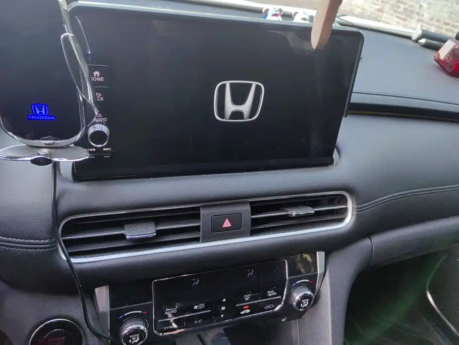 Honda UR-V — миниатюра 13