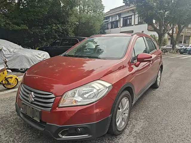 Suzuki S-Cross