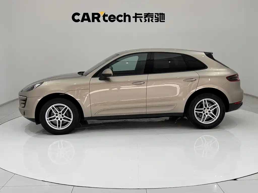 Porsche Macan — миниатюра 8