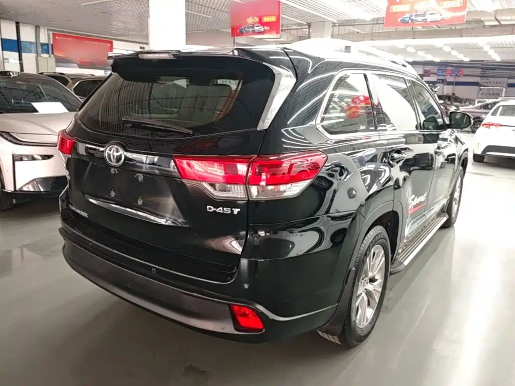 Toyota Highlander — миниатюра 7