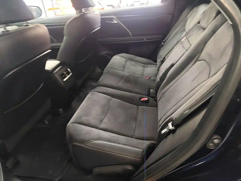Lexus RX — миниатюра 17