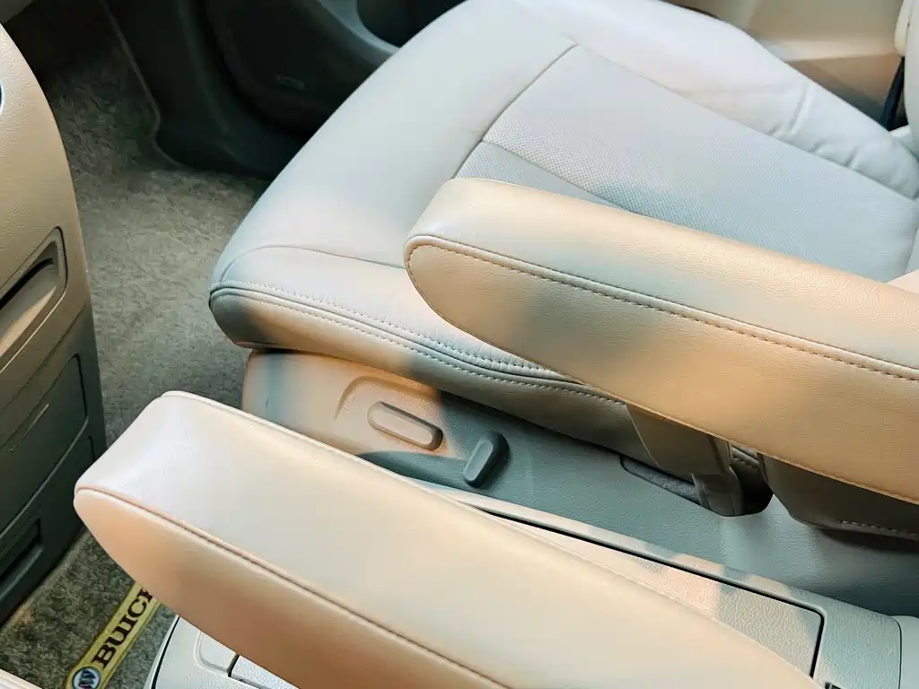 Buick GL8 — миниатюра 21