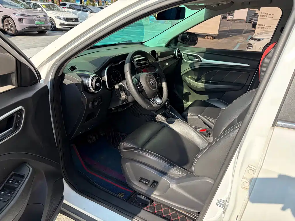 MG ZS — миниатюра 8