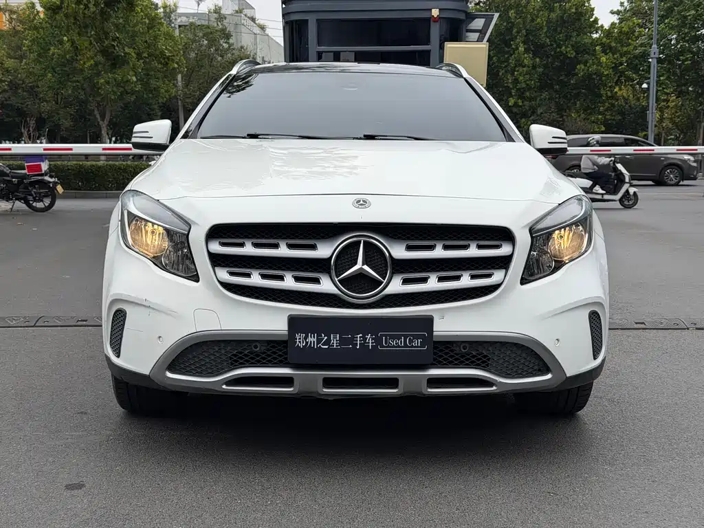 Mercedes-Benz GLA — миниатюра 2
