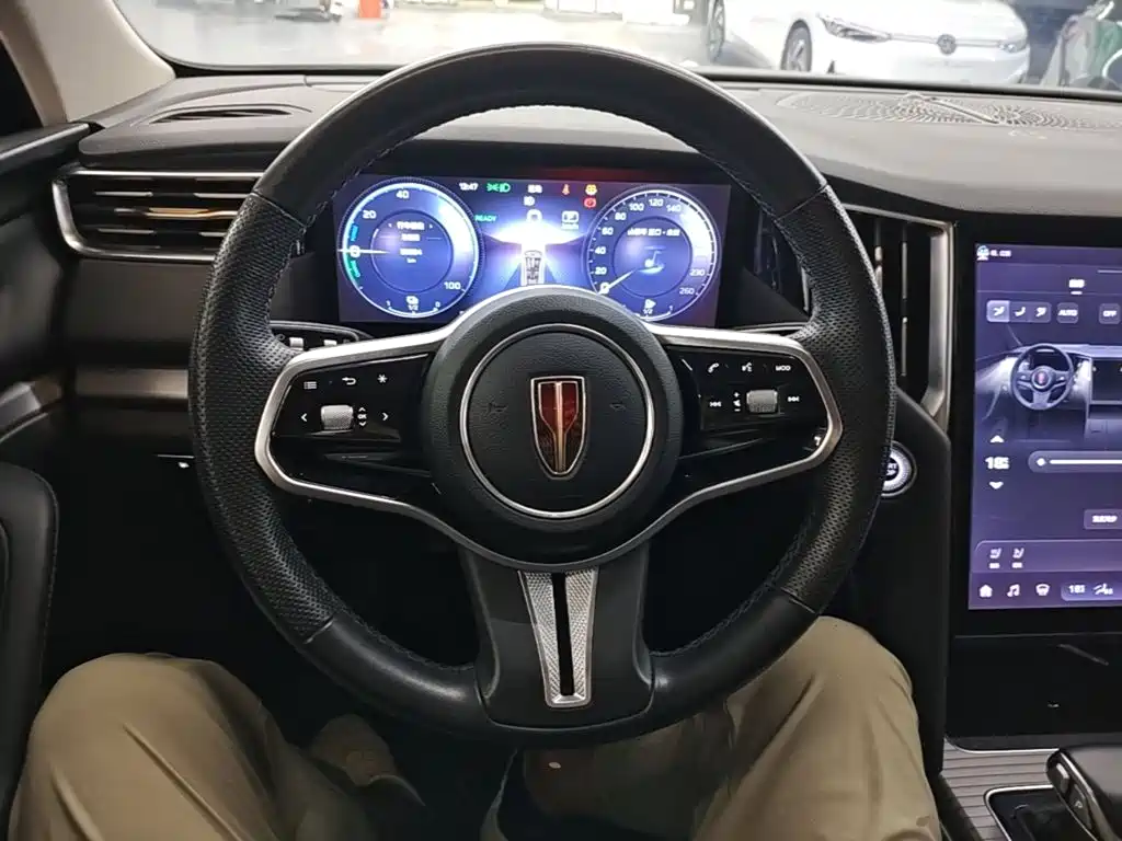 Hongqi Hongqi HS7 PHEV — миниатюра 11