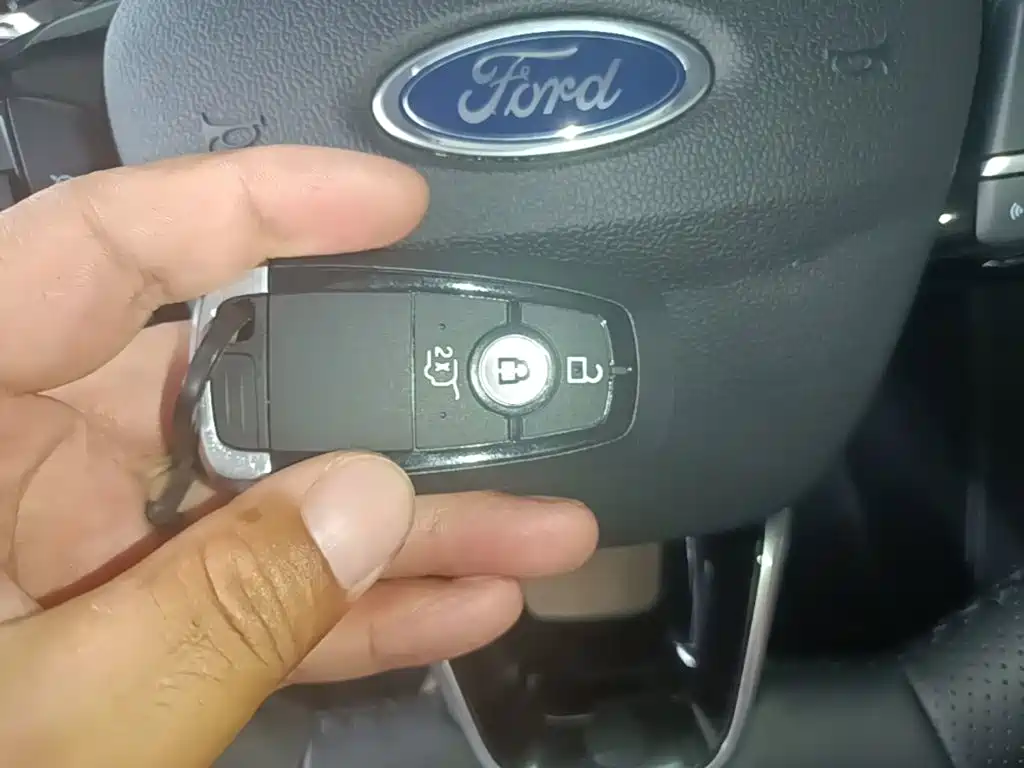Ford Escape — миниатюра 9
