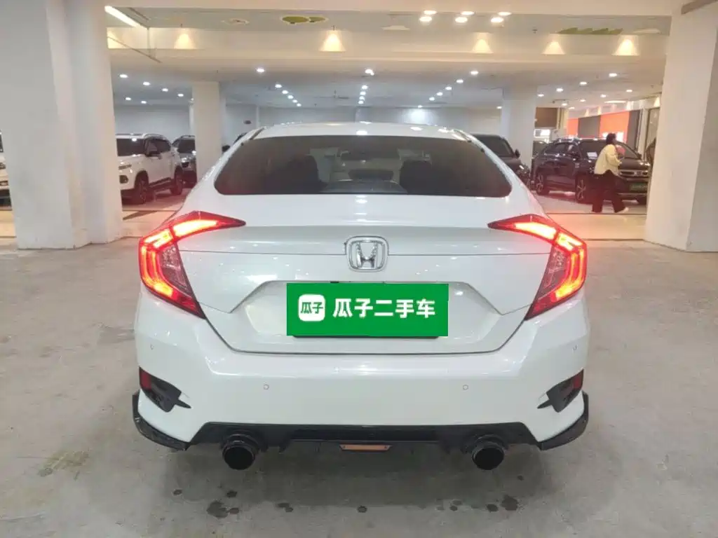 Honda Civic — миниатюра 6