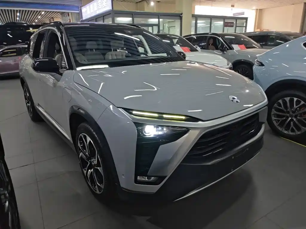 NIO ES8 — миниатюра 4