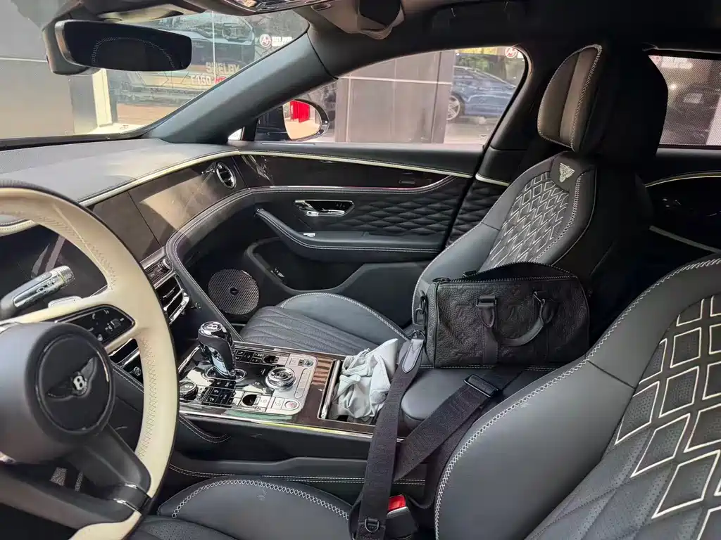 Bentley Flying Spur 2022 2.9T V6 Hybrid