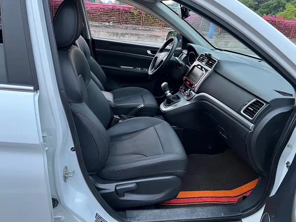 Haval M6 — миниатюра 10