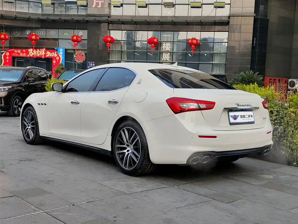 MASERATI GHIBLI