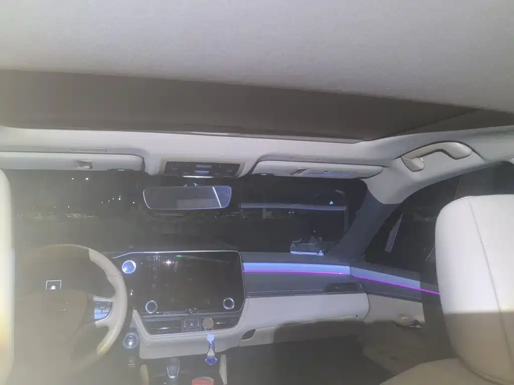 Lexus ES — миниатюра 14