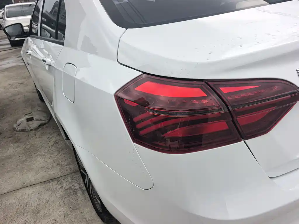 GEELY AUTOMOBILE EMGRAND NEW ENERGY