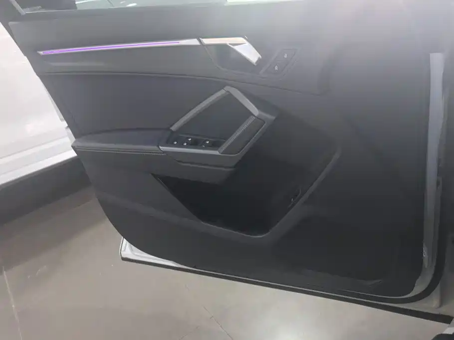 Audi Q3 — миниатюра 7