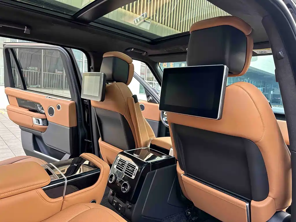 Land Rover Range Rover — миниатюра 13