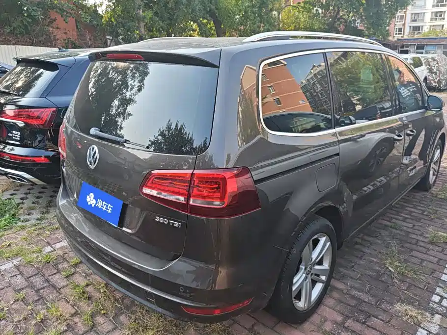 Volkswagen Sharan — миниатюра 3