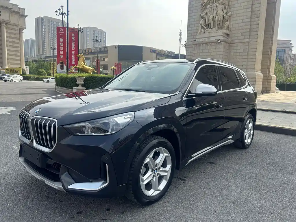 BMW X1 2023 sDrive20Li X