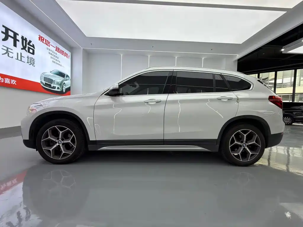 BMW X1 — миниатюра 7