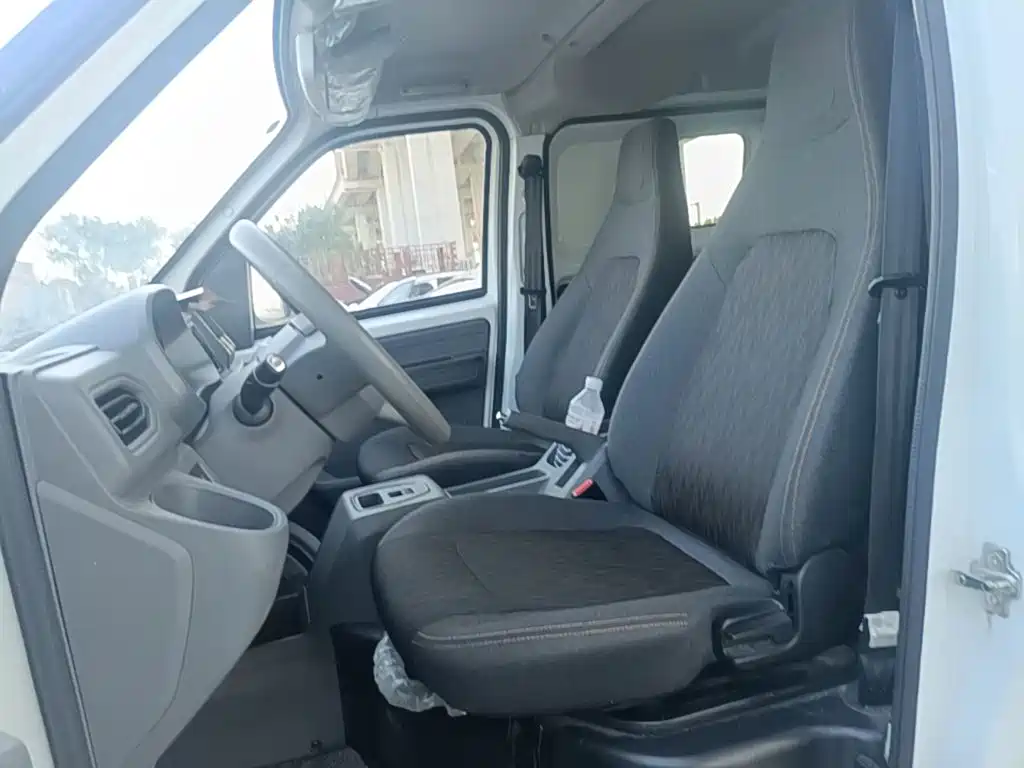 Karry Jiangtun E5 — миниатюра 11